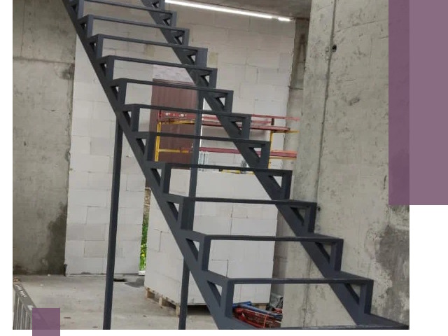 Демонтаж металлических лестниц в Дзержинском быстро и безопасно