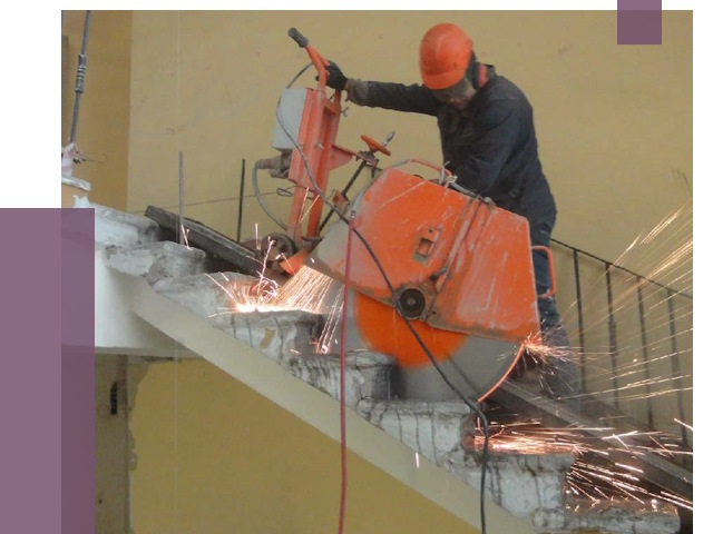 Демонтаж бетонных лестниц в Дзержинском от 4605 руб. за м2 | ПРОЛЁТ-Дзж