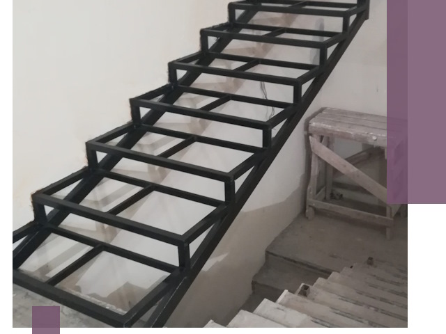 Демонтаж лестниц на металлокаркасе в Дзержинском: быстрый вывоз и разбор