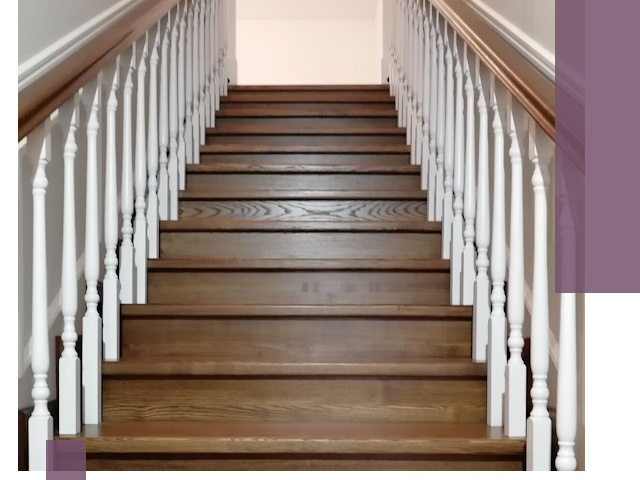 Лестницы из ясеня на заказ в Дзержинском — изготовление и монтаж