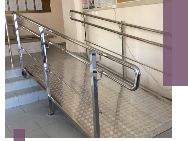 Перила для инвалидов в Дзержинском — надежные поручни и ограждения