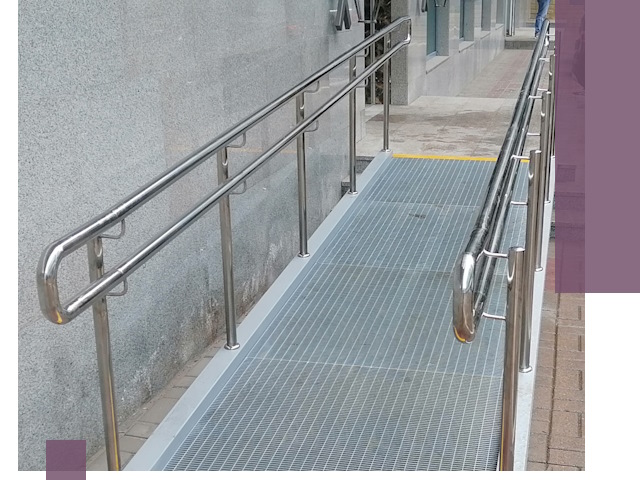 Пандусы для инвалидов в Дзержинском — изготовление и монтаж