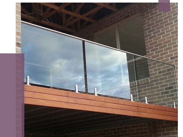 Стеклянные парапеты на крыше и террасе в Дзержинском от 11513 руб. | ПРОЛЁТ-Дзж